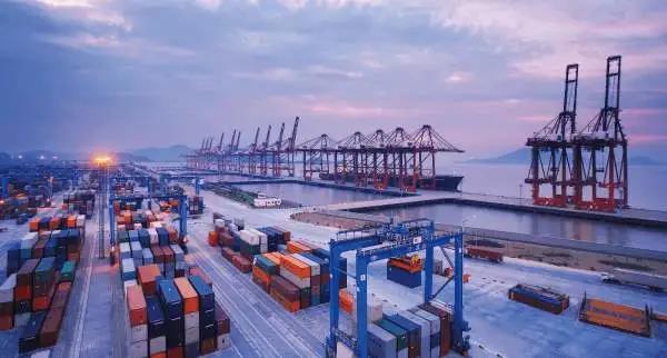 中国港口连破吞吐量纪录，外贸已全面复苏？